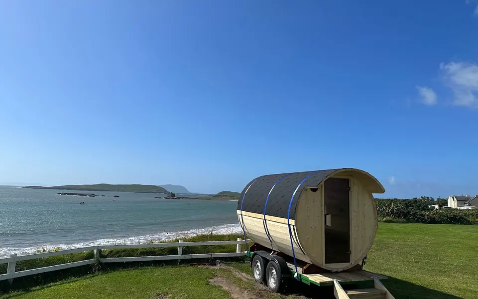 Fire & Ice Sauna in Ballinskelligs Beach